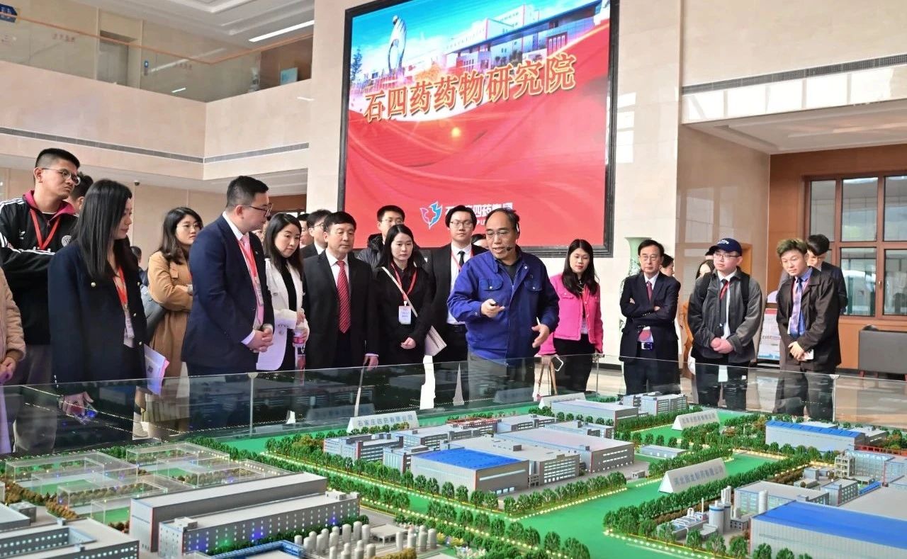 香港青年科学家代表团到访贝塔诺体育
